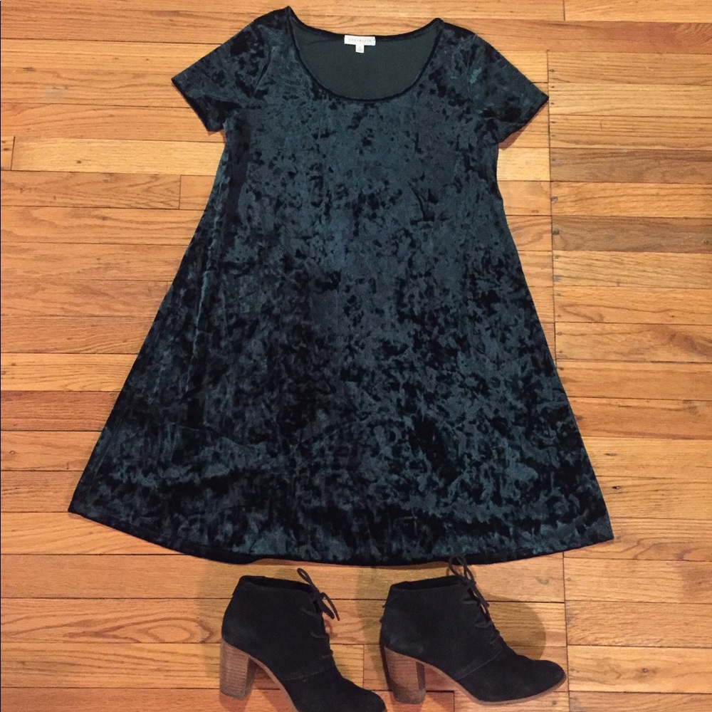 Emerald Green Velvet Shift Dress